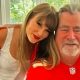 taylor swift and travis dad