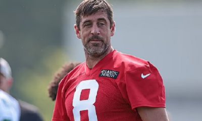 aaron rodgers in redFI