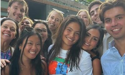 emma r wt friends